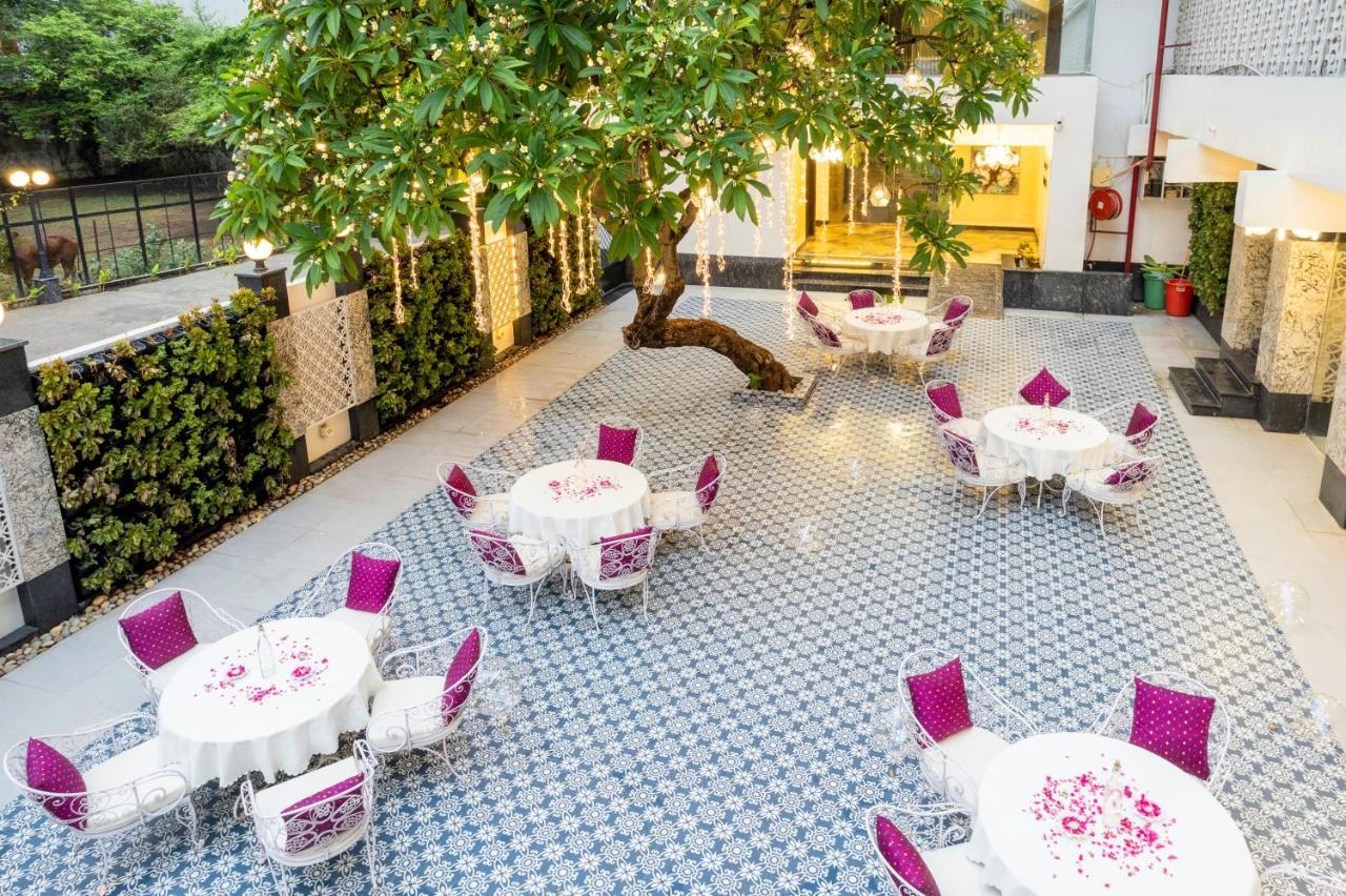 Hotel Casa Aishbagh Lucknow Exterior foto