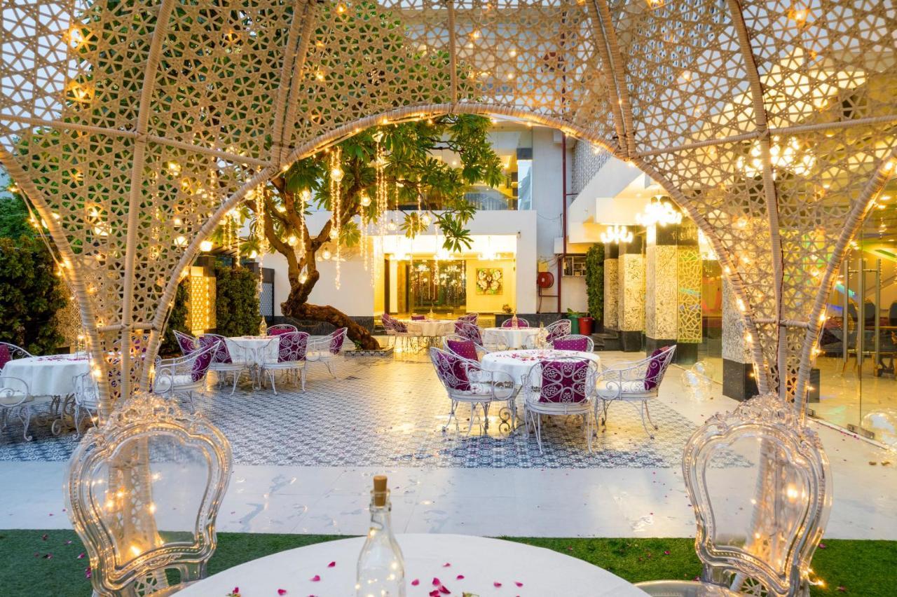 Hotel Casa Aishbagh Lucknow Exterior foto